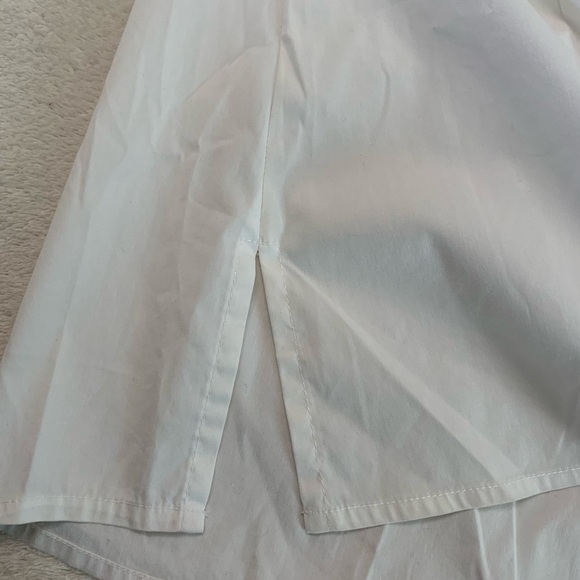 Kisses & Co. White Sleeveless Button Down Ruffle Neck Collar Size Small - Picture 13 of 16